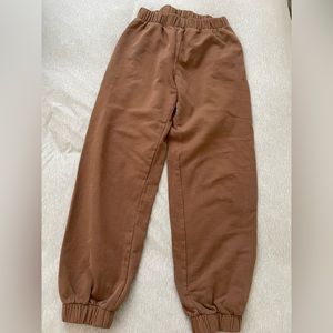 Brandy melville brown sweatpants